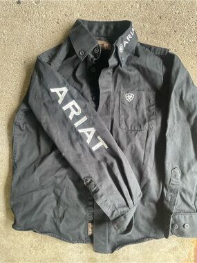 Ariat boys Black Logo Work Shirt